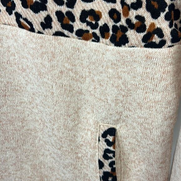 NEW Cruel Denim Cream & Leopard Half Zip Sweater Pullover Womens Sz Small Fleece - Picture 2 of 4